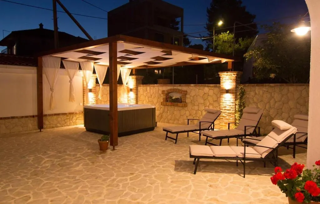 Villa Lara - Rab By Villas Guide Rab Town 0*,  Croatia